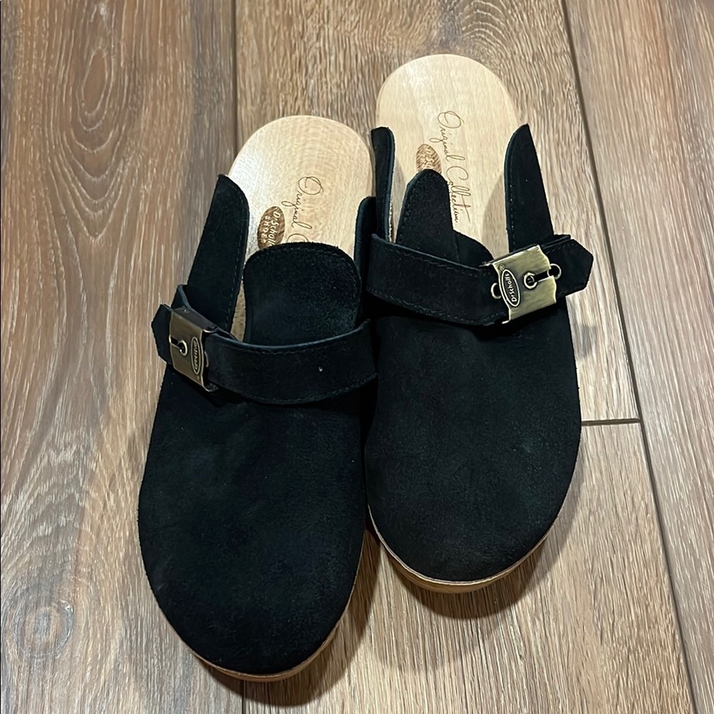 Dr. Scholl's Black Clogs with Buckle and Cork Sole